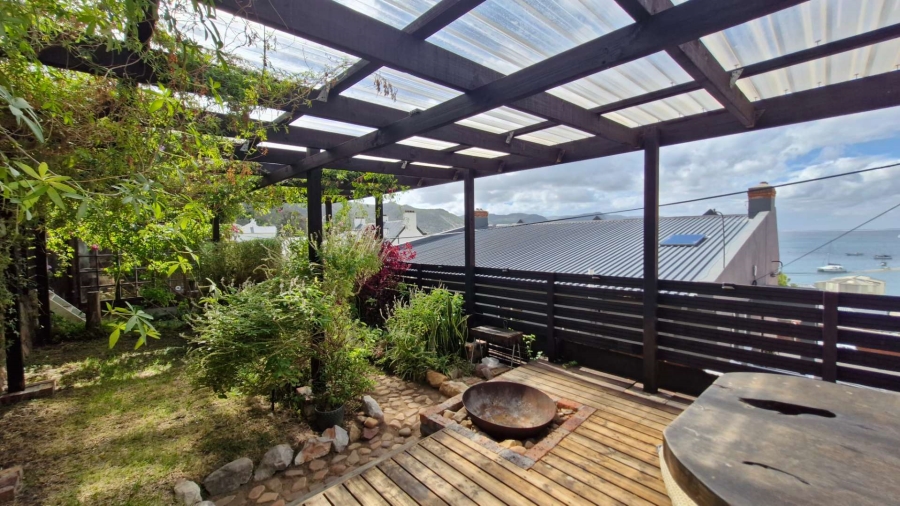 To Let 2 Bedroom Property for Rent in Simons Town Western Cape